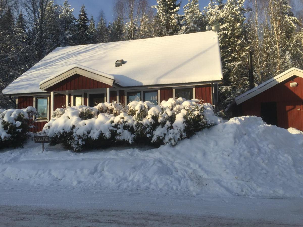 Romme Stugby Hotel Borlänge Exterior foto