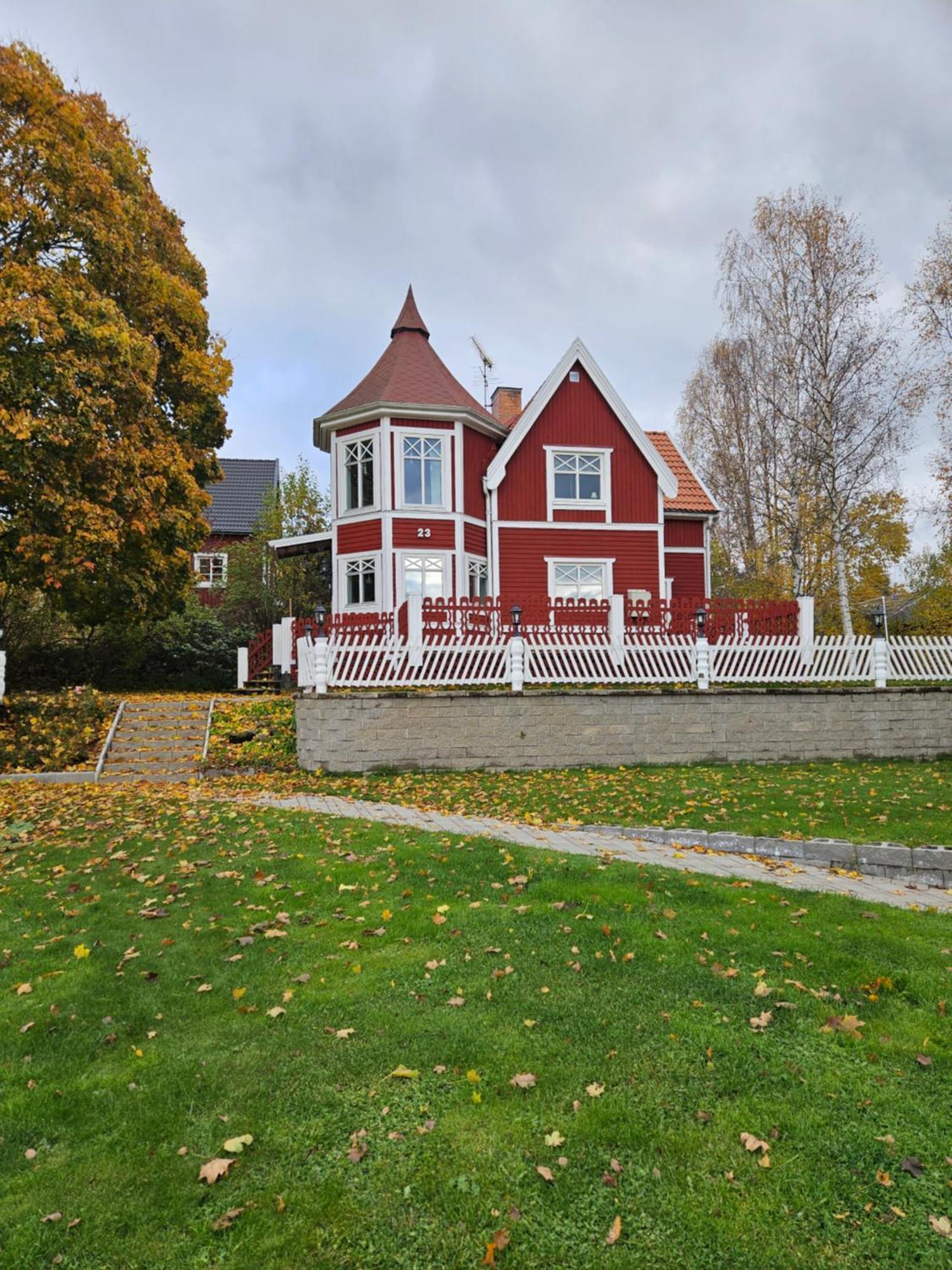 Romme Stugby Hotel Borlänge Exterior foto