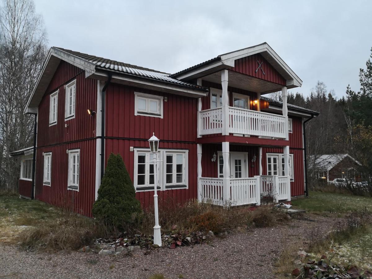 Romme Stugby Hotel Borlänge Exterior foto