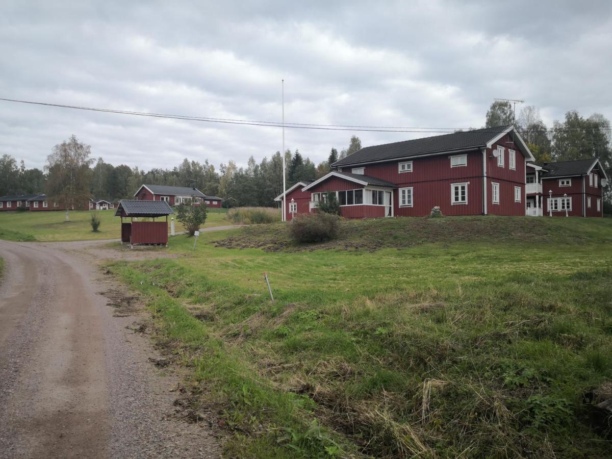 Romme Stugby Hotel Borlänge Exterior foto
