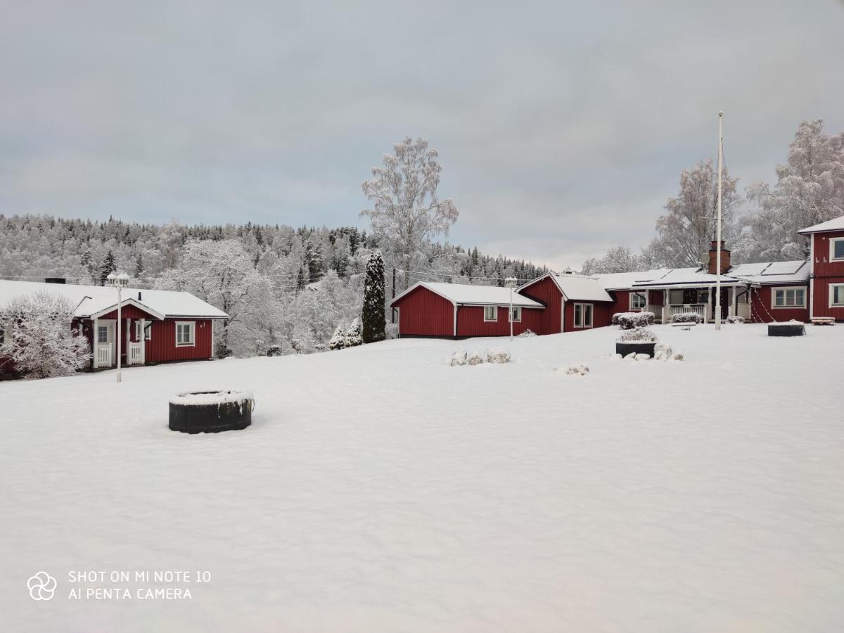 Romme Stugby Hotel Borlänge Exterior foto